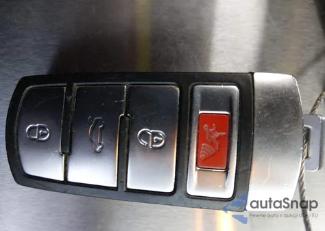 2017 Volkswagen Cc 2.0T Sport z USA, uszkodzony, nr VIN WVWKP7AN0HE500309